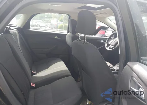 2016 Ford Focus Se из США, поврежденный, VIN 1FADP3K22GL352153